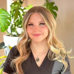 Shelby, Master Esthetician at Scents of Serenity Day Spa, Specializing in anti-aging and derma planing.